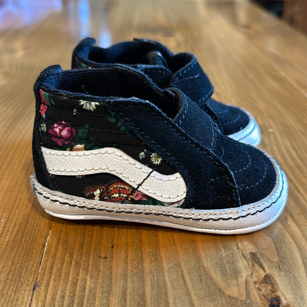 Vans crib shoes size 2